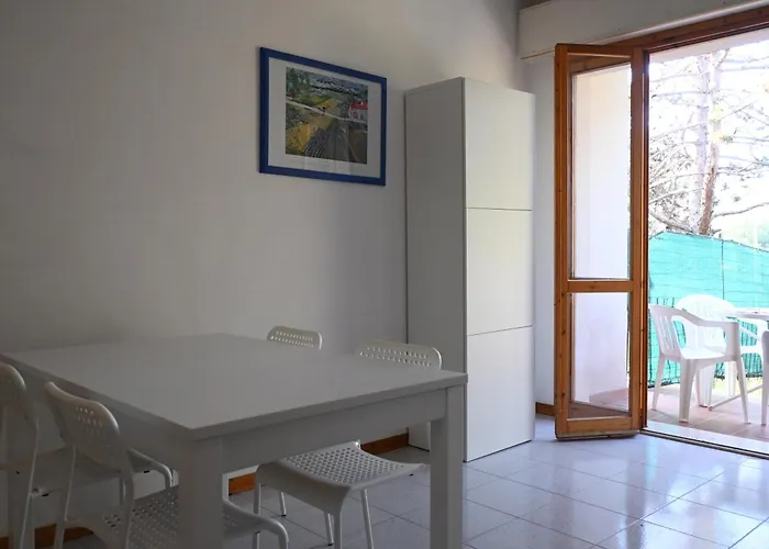 S075 - Sirolo, Bilocale Con Giardino E Garage In Centro *