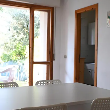 S075 - Sirolo, Bilocale Con Giardino E Garage In Centro 锡罗洛