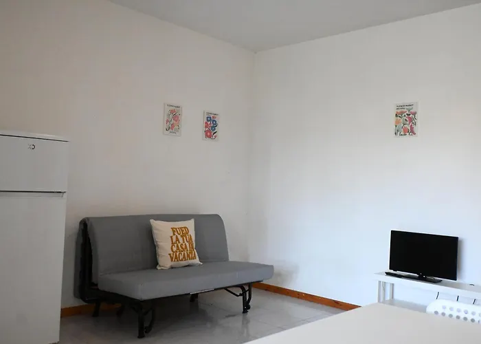 S075 - Sirolo, Bilocale Con Giardino E Garage In Centro