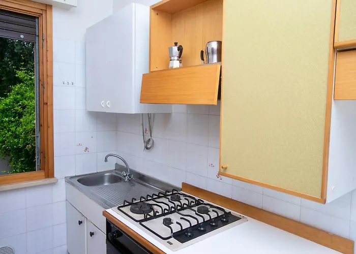 Appartement S075 - Sirolo, Bilocale Con Giardino E Garage In Centro Sirolo